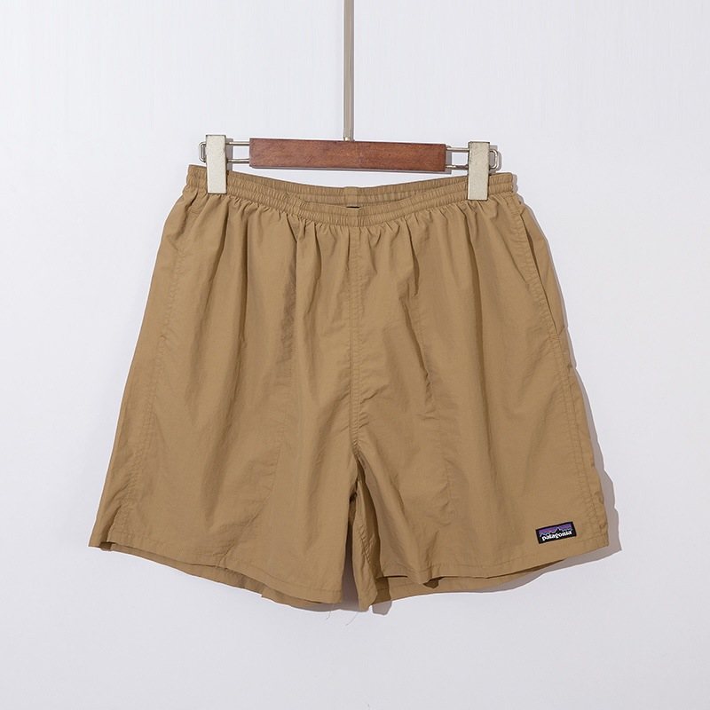 Sommarnya Avslappnade Lösa Strandshorts Som Andas För Män