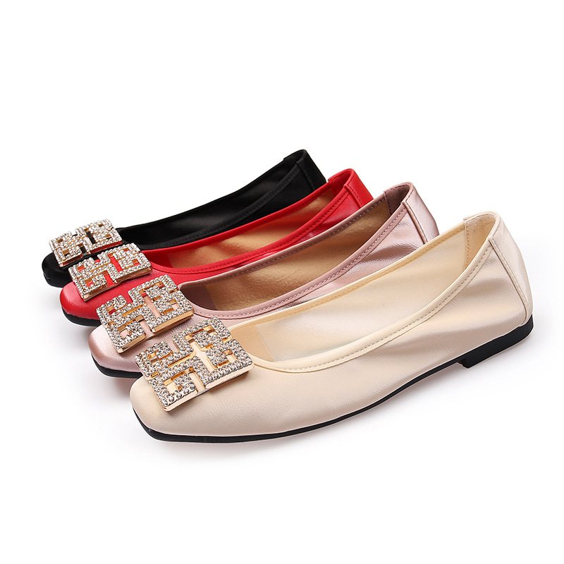 Platt Fyrkantig Tå För Damer Platta Skor Med Grunt Mun Granny Shoes Casual Rhinestone Peas Slip On